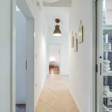 Natasha - Charming Istrian With Private Heated Pool Villa