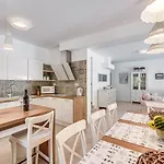 Natasha - Charming Istrian With Private Heated Pool Villa Ruzici (Sveta Nedelja)